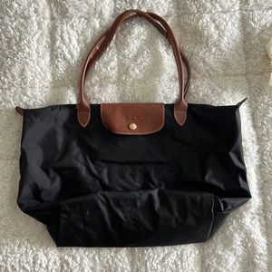 Longchamp Classic Black Tote